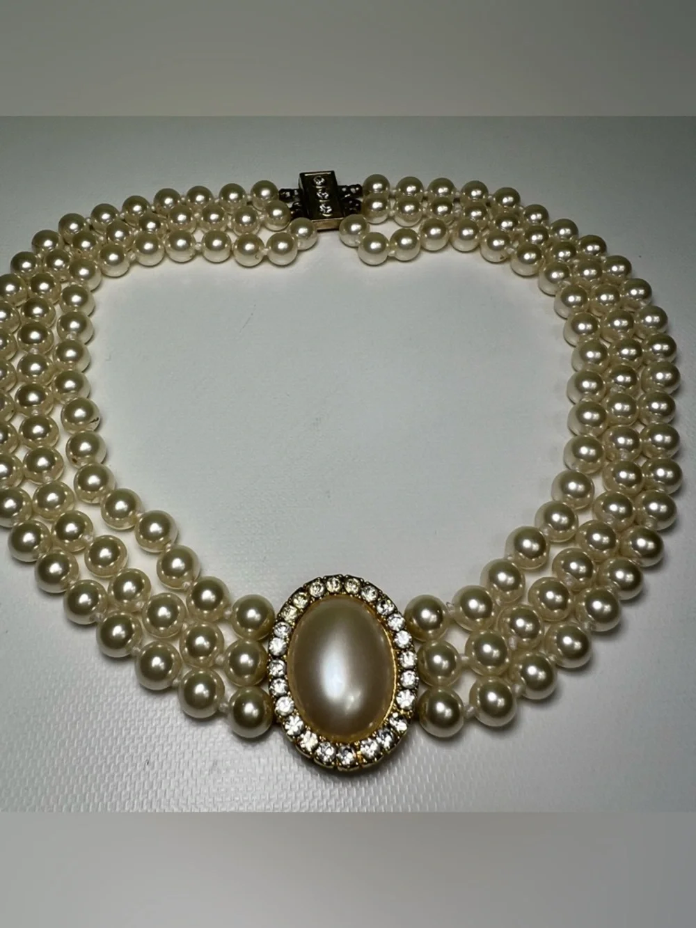 Vintage Faux Pearl Beaded 3 Strand Choker Necklace - Rhinestone Gold Tone Bridal - Picture 2 of 6